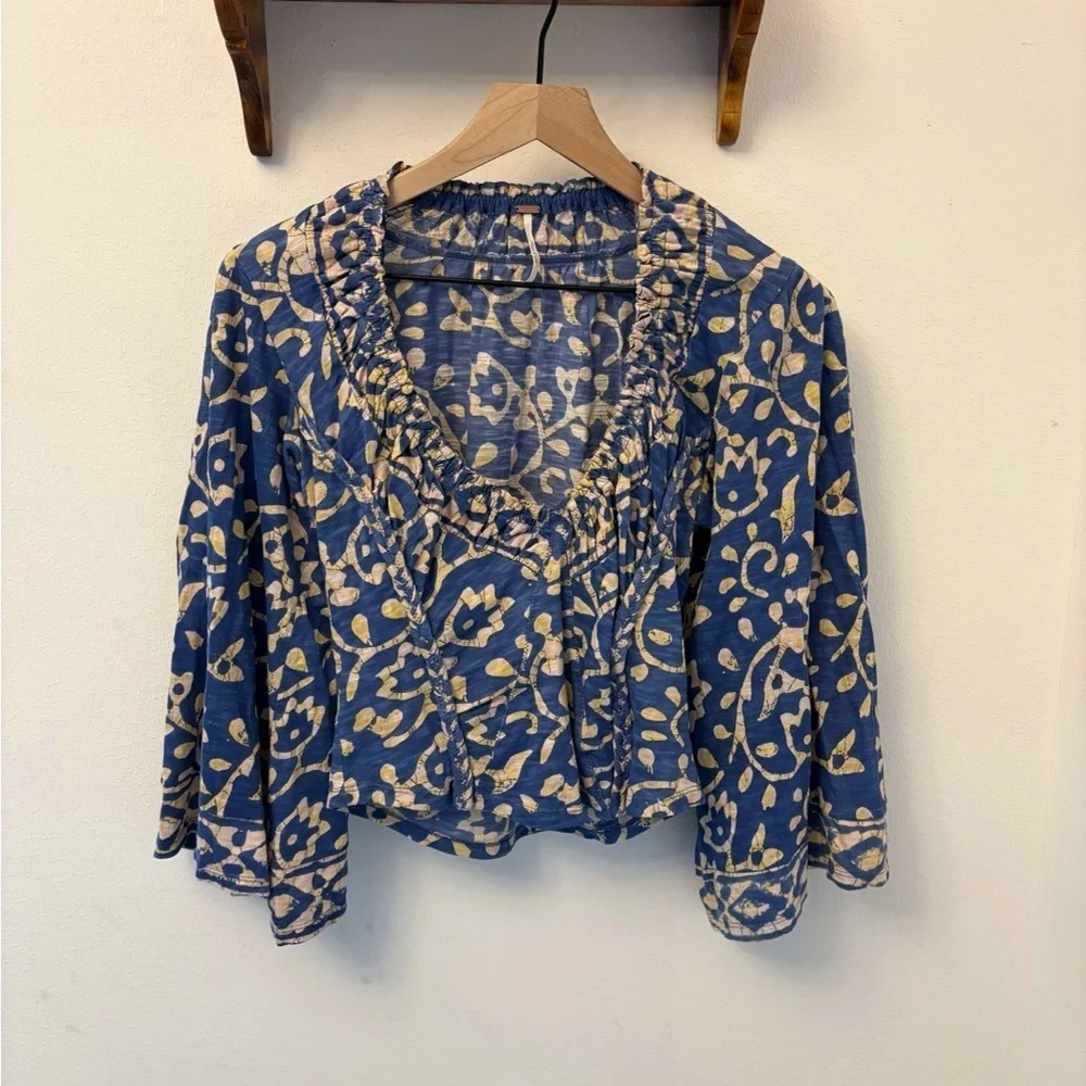 Free People On The Block Blue Combo Bell Sleeve Blouse | Size S